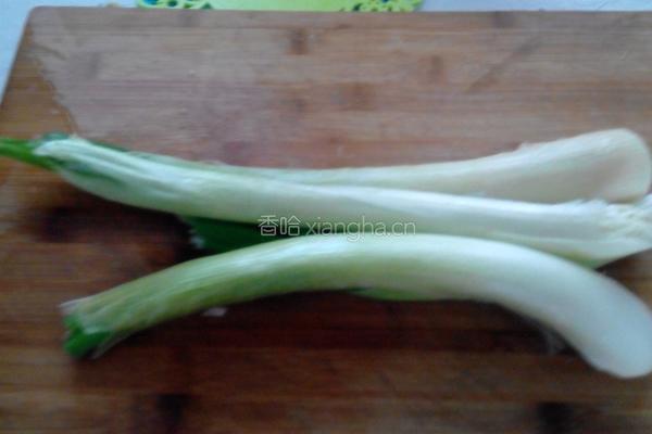 葱爆肉的做法图解2
