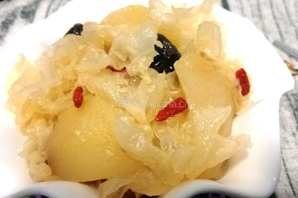 冰糖银耳雪梨的做法图解12