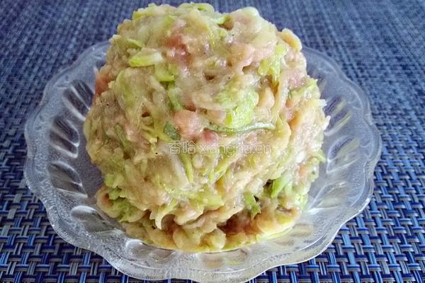 猪肉西葫芦饺子馅的做法图解9