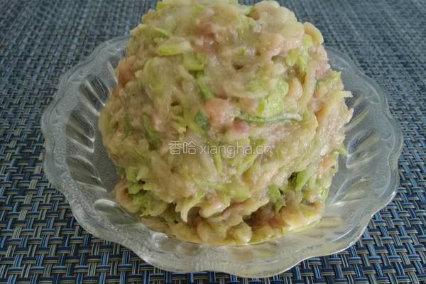 猪肉西葫芦饺子馅的做法图解8