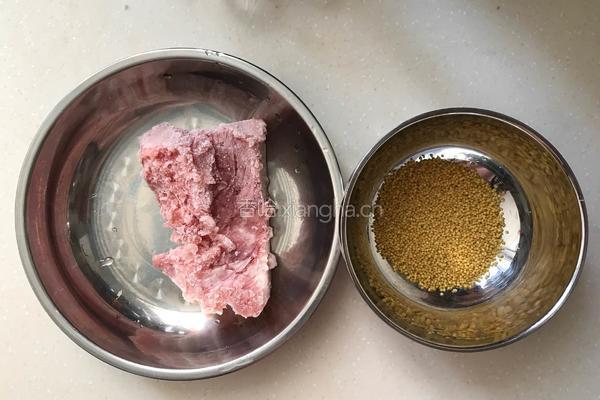 小米猪肉什锦丸子的做法图解1