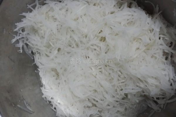 萝卜丝饼的做法图解1
