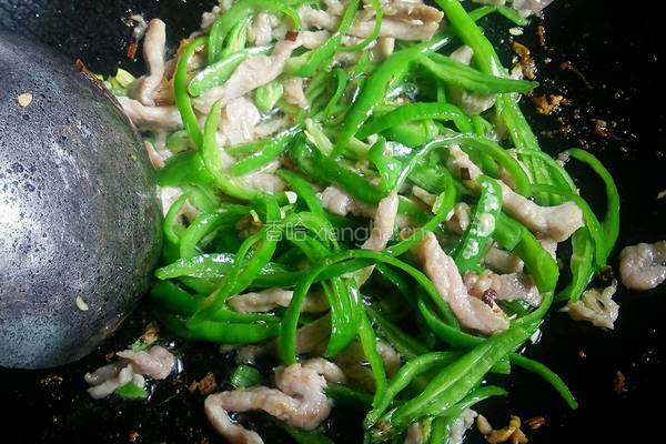 青椒肉丝盖饭的做法图解8