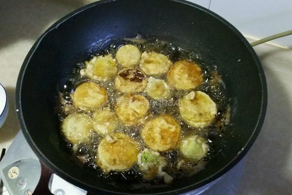 炸茄盒的做法图解9