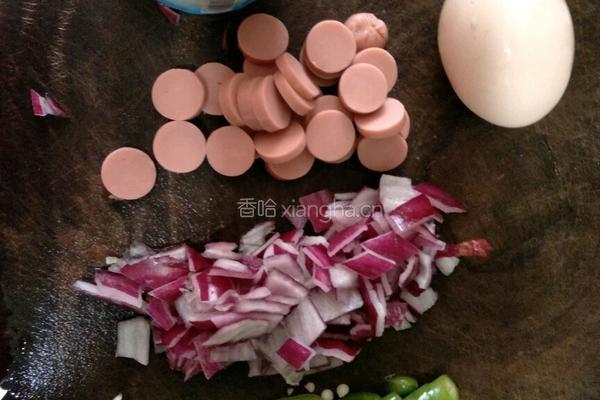 吞拿鱼芝士焗饭的做法图解3