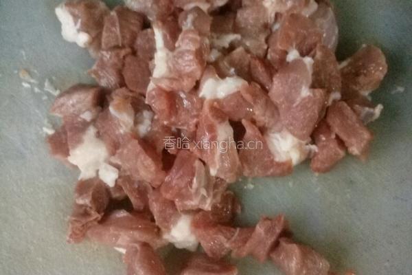 孜然牙签肉的做法图解2