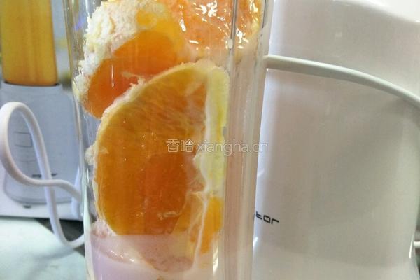 橙子奶昔的做法图解3
