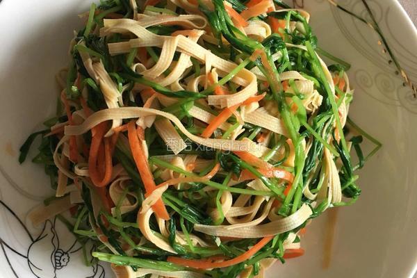 松柳苗拌干豆腐丝的做法图解5