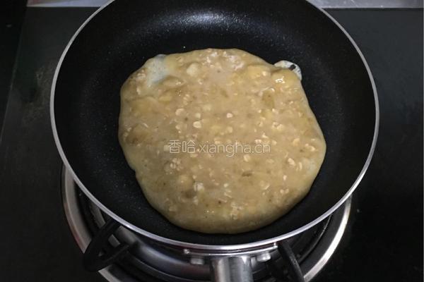 燕麦香蕉煎饼（无面粉版）的做法图解4