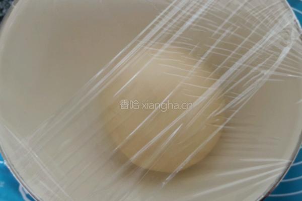 豆沙小面包的做法图解5