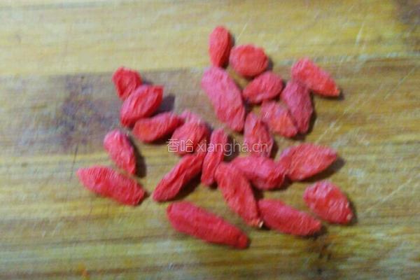 黄芪羊肉胡萝卜汤的做法图解5