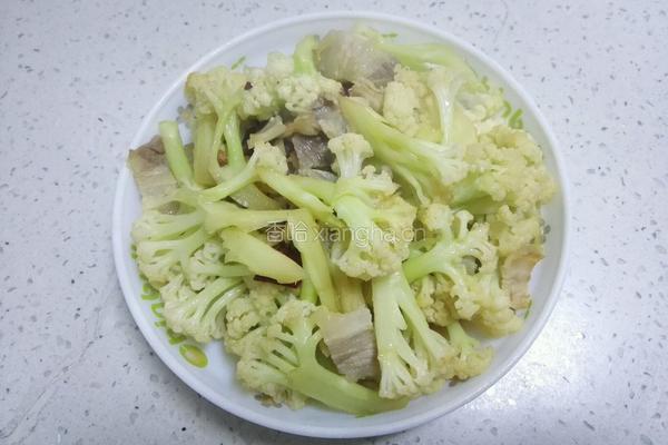 有机花菜炒肉片的做法图解5