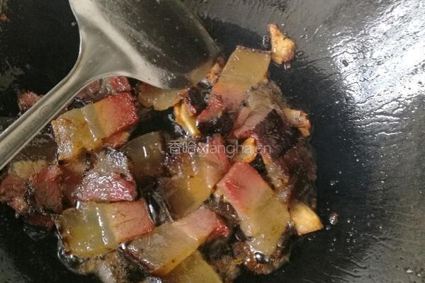 炒腊肉的做法图解2