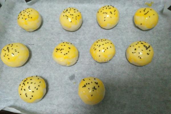 蛋黄酥的做法图解16