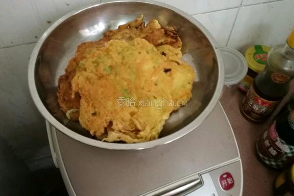 胡萝卜青瓜丝鸡蛋饼的做法图解4
