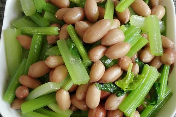 凉拌芹菜花生米的做法图解4