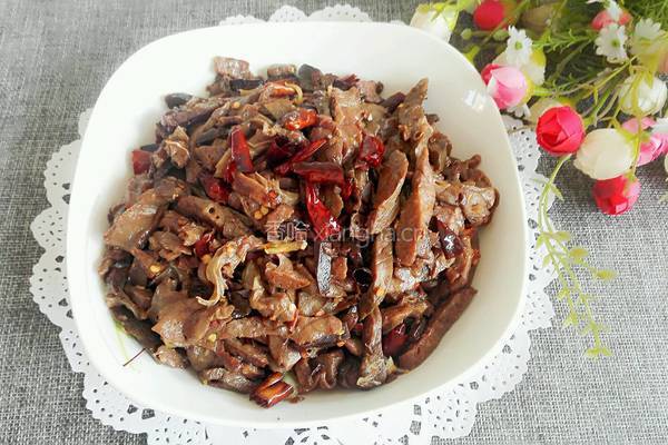 干煸辣肺丝的做法图解11