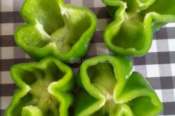青椒盅的做法图解1