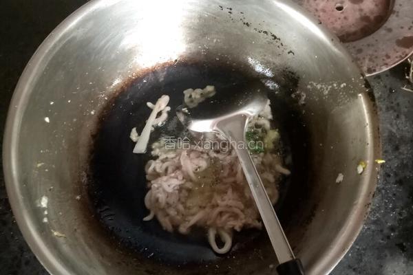 芹菜炒肉丝的做法图解3