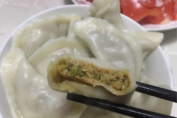 猪肉芹菜饺子的做法图解6