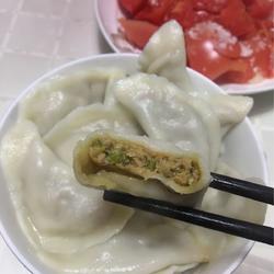 猪肉芹菜饺子的做法[图]