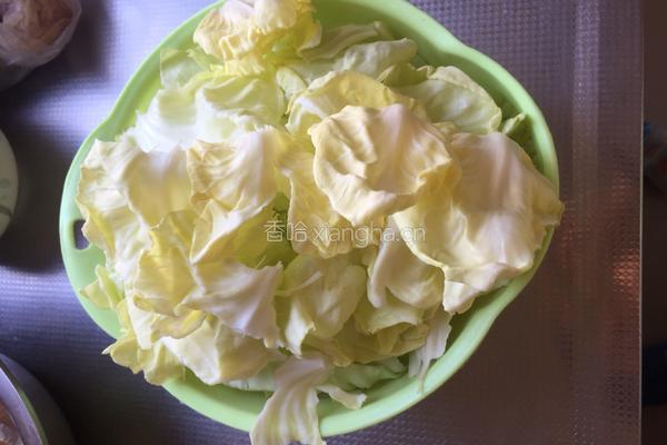手撕包菜的做法图解1
