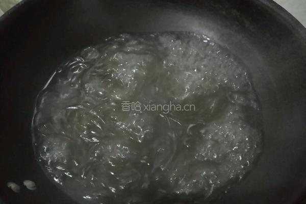 白菜粉条馅包子的做法图解4