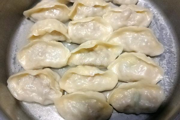 抱蛋煎饺的做法图解7