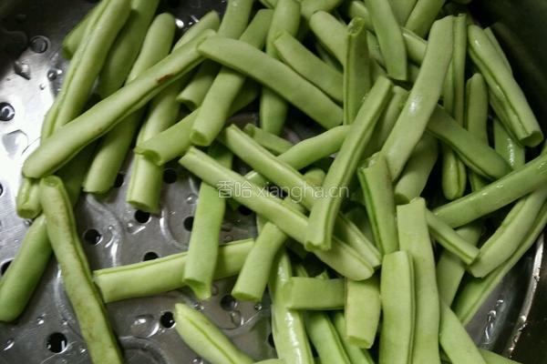 炒四季豆的做法图解1