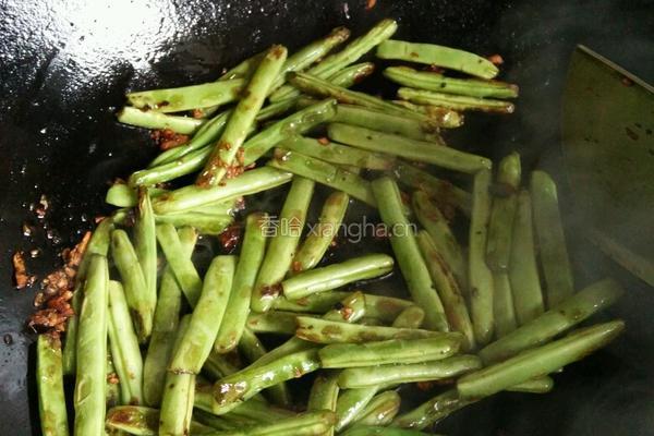 炒四季豆的做法图解5