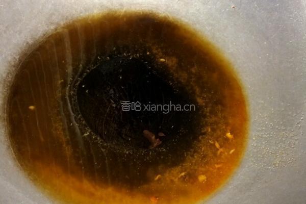 蒜苔炒腿肉的做法图解3