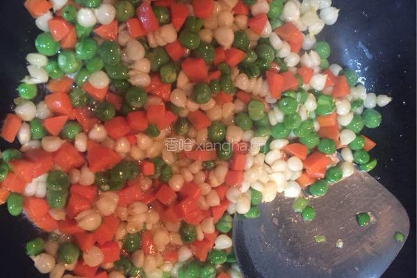 菠萝炒饭的做法图解3