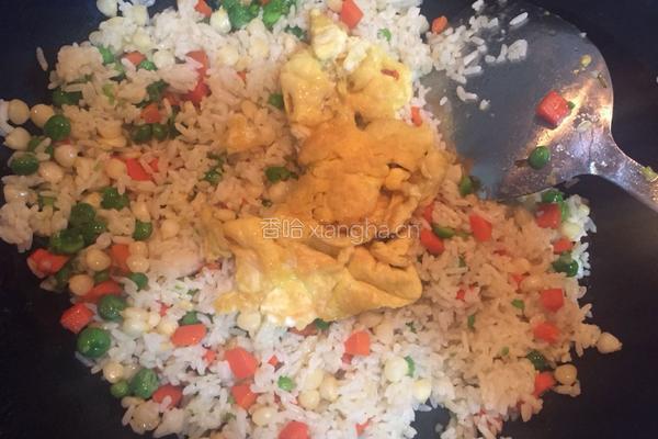 菠萝炒饭的做法图解5