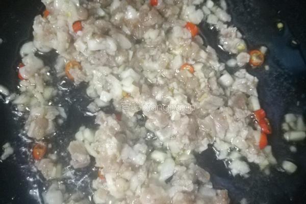蒜香肉末香芋丝的做法图解6