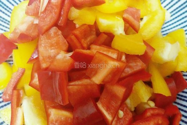 鱼肉萝卜卷的做法图解1