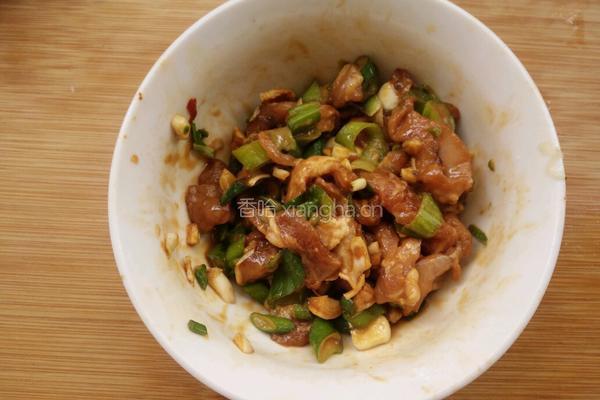 肉丝蘑菇的做法图解2