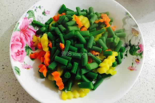 刀豆草菇炒肉末的做法图解5