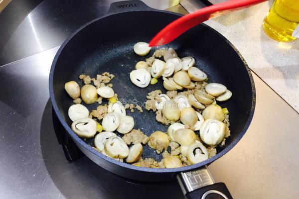 刀豆草菇炒肉末的做法图解7