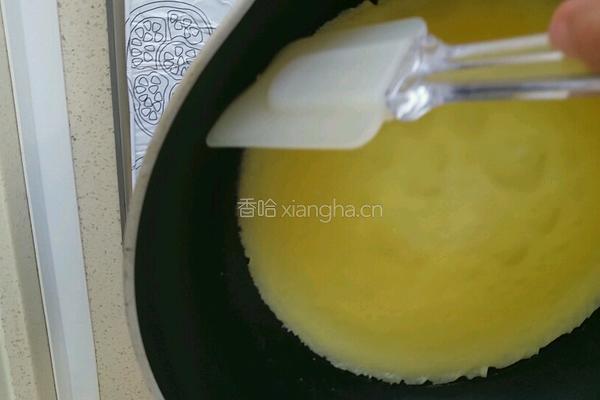奶油草莓可丽饼的做法图解5
