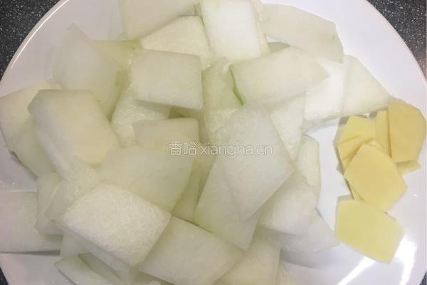 冬瓜薏米排骨汤的做法图解4