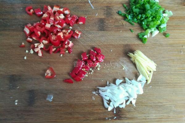 芋头丝炒牛肉的做法图解3