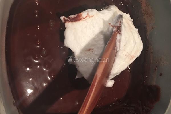 可可纸杯蛋糕的做法图解4