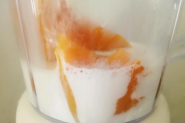 牛奶南瓜浓汤的做法图解6