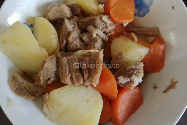 土豆炖牛肉的做法图解5