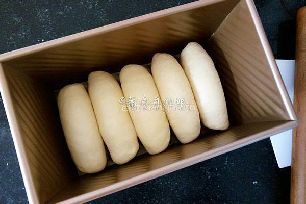 椰蓉手撕土司的做法图解11