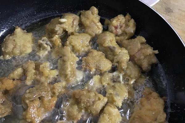 菠萝甜酸排骨的做法图解4