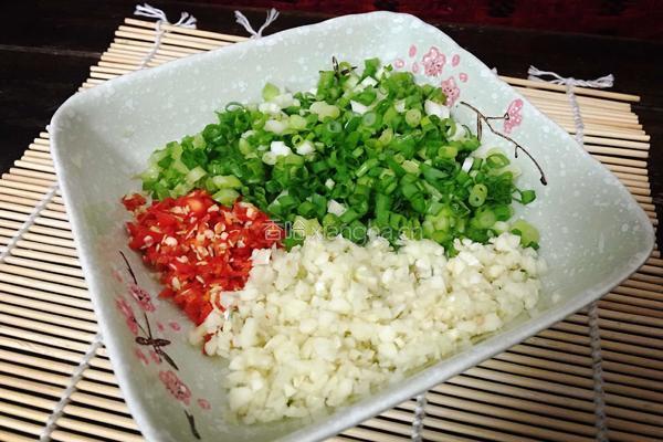 【清蒸茄子】的做法图解2