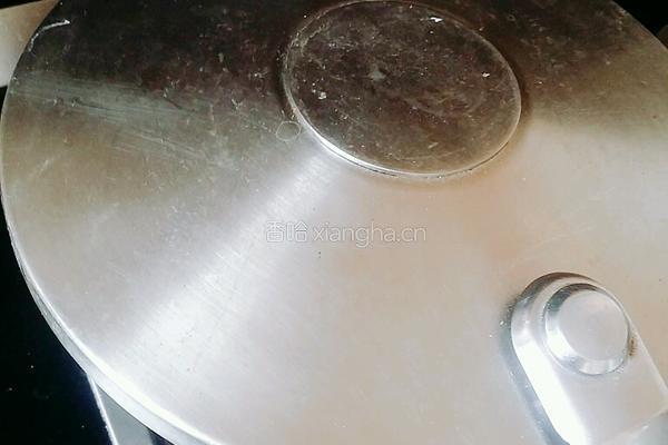白菜帮木耳的做法图解10