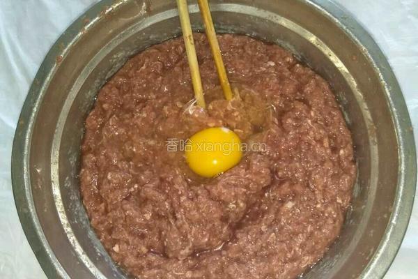 氽牛肉丸的做法图解3