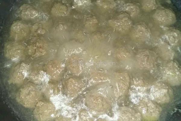 氽牛肉丸的做法图解6